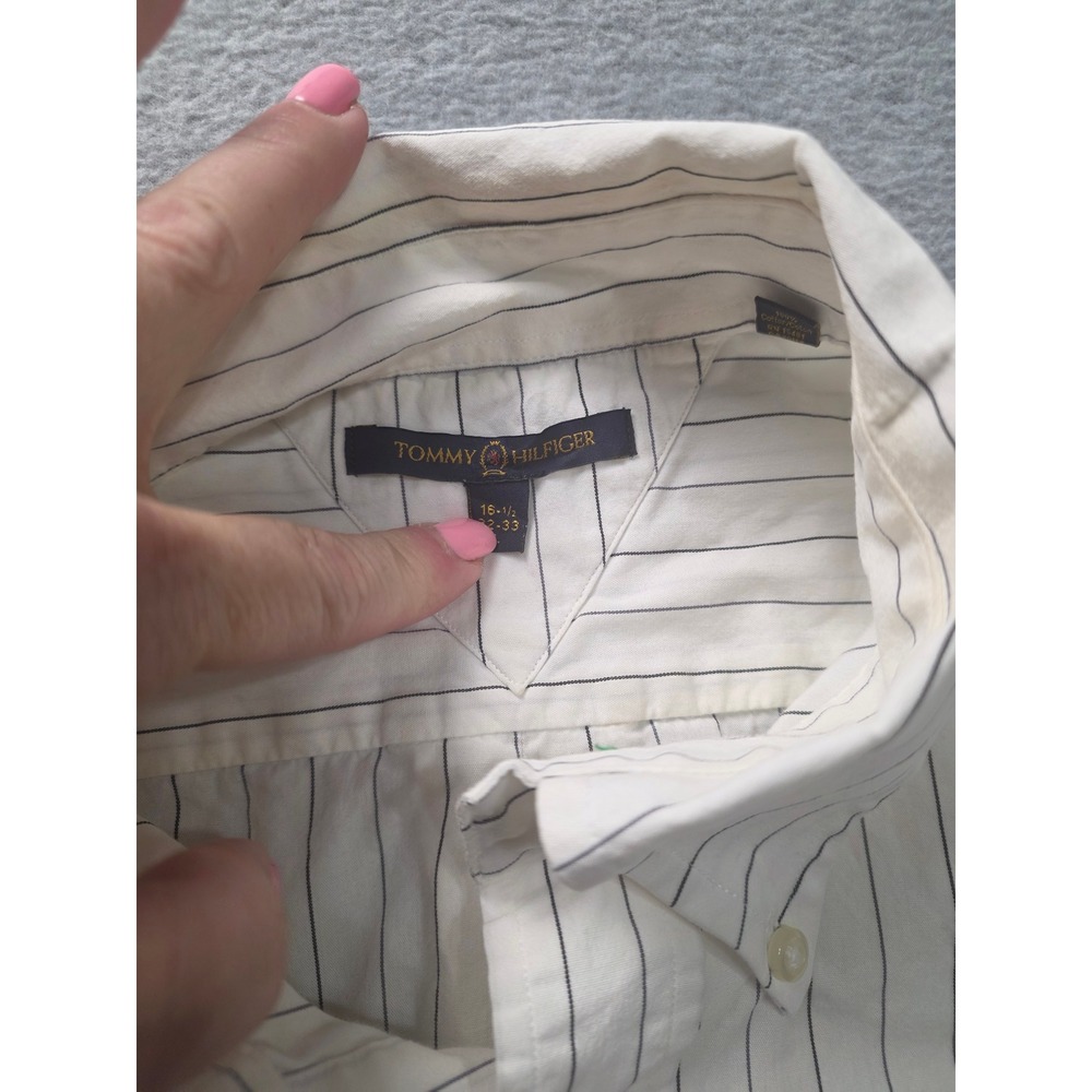 Tommy Hilfiger Mens White Black Pinstripe Button Down‎ Shirt 16.5 32/33 Cotton - Picture 3 of 8
